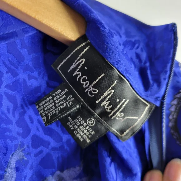 Vintage 90s Nicole Miller Silk Jacquard Alligator Crocodile Peplum Blouse - Picture 10 of 11